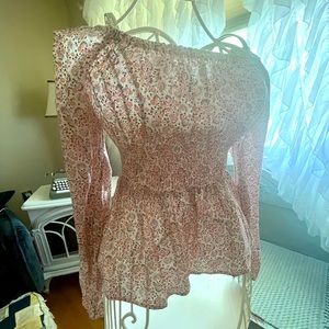 Womens XS babydoll blouse on or off shoulder